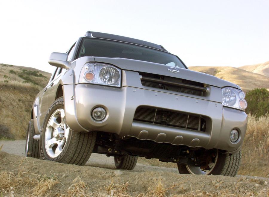  Nissan Frontier Crew Cab 2001 года  (фото 2 из 11)